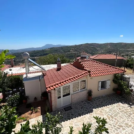 Mountain House Holiday home Gea