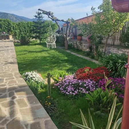 Ferienhaus Mountain House Gea